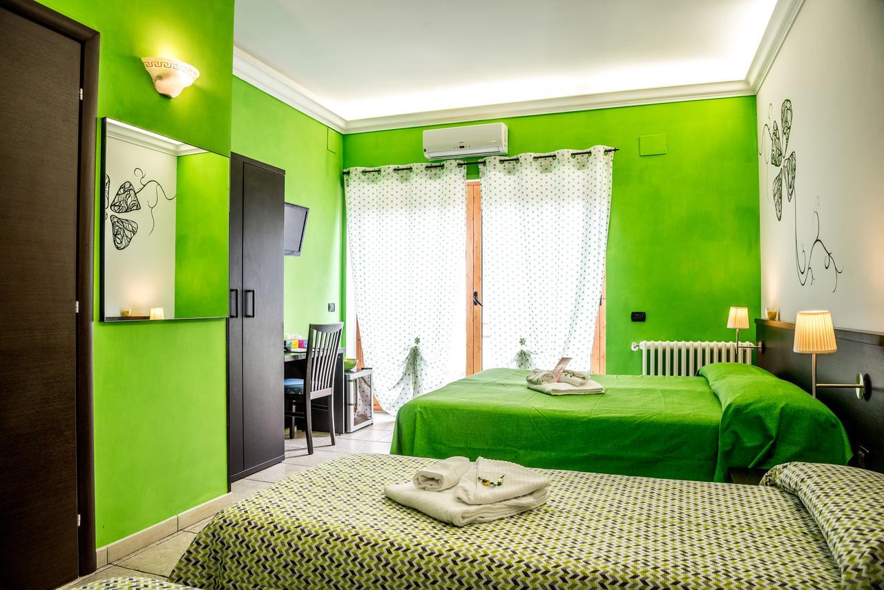 Guest House Park วัลมนโตเน ภายนอก รูปภาพ